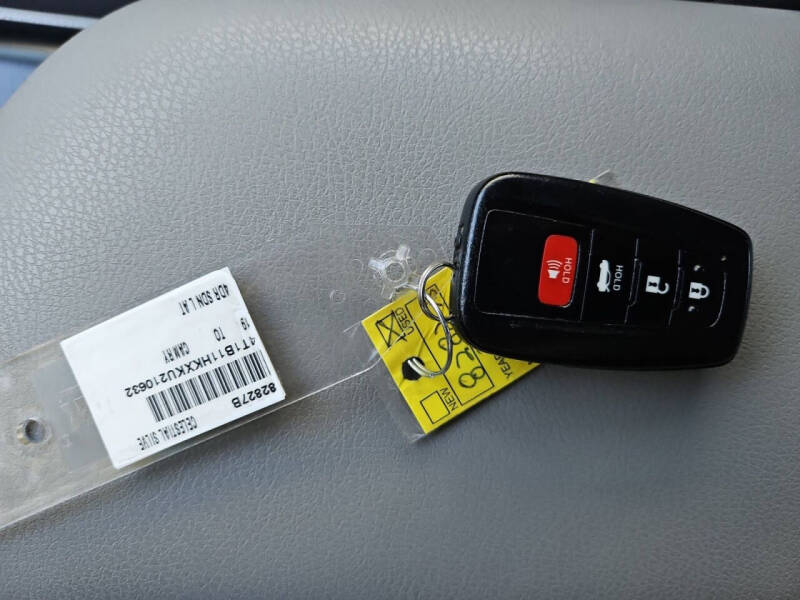 2019 Toyota Camry LE
