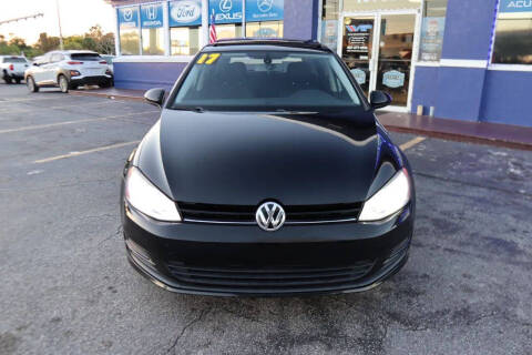 2017 Volkswagen Golf TSI Wolfsburg Edition