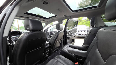 2017 GMC Acadia SLT-1