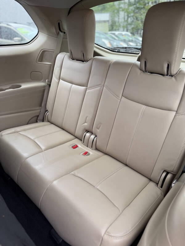 2016 Nissan Pathfinder SL