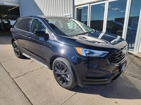 2022 Ford Edge SE