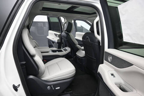 2026 Lincoln Navigator L Reserve