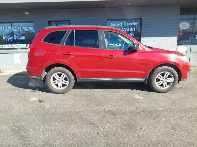 2012 Hyundai Santa Fe for sale at Auto Credit Connection LLC in Uniontown PA