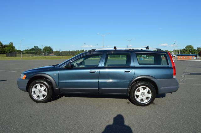 2005 Volvo XC70