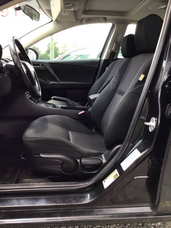 2013 Mazda MAZDA3 i Touring