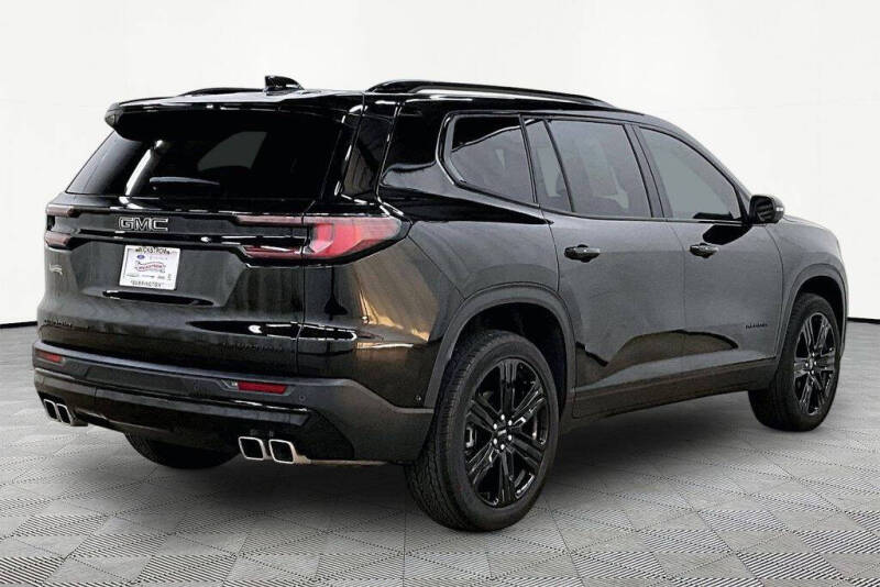 2025 GMC Acadia Elevation