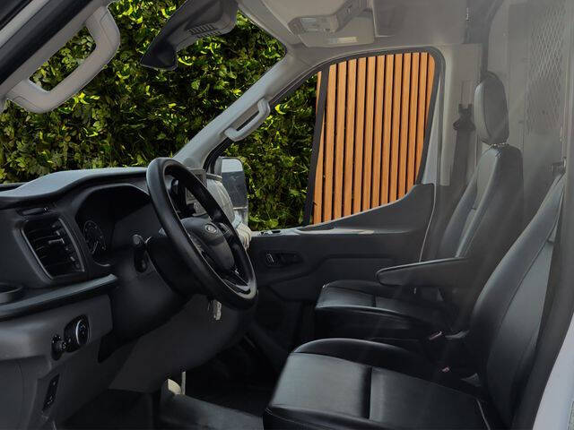 2022 Ford Transit