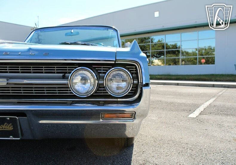 1964 Oldsmobile Eighty-Eight