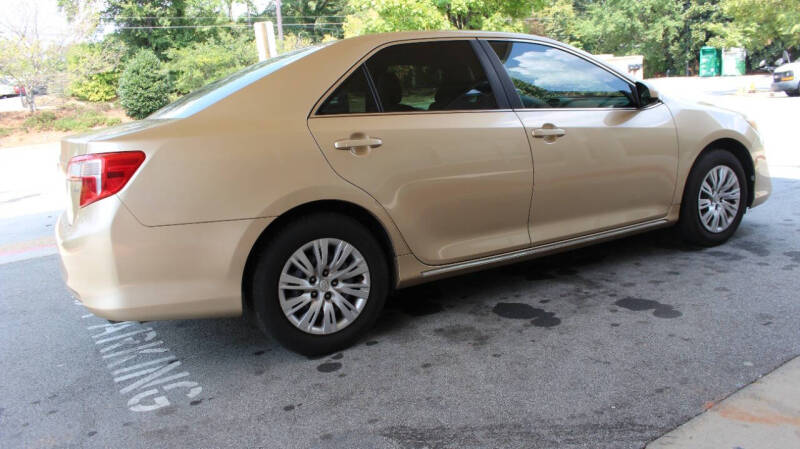 2012 Toyota Camry LE