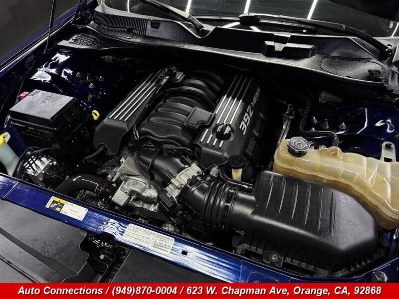 2014 Dodge Challenger SRT8