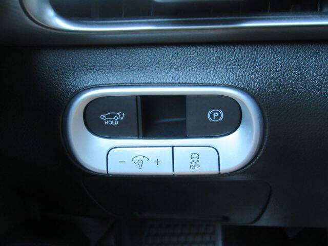 2024 Genesis GV60 Standard