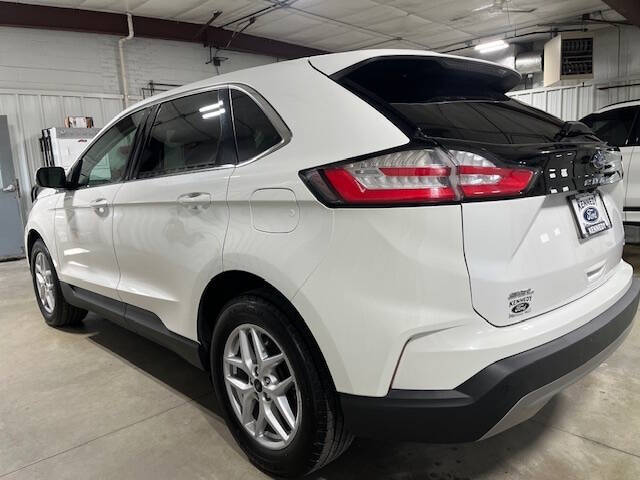 2024 Ford Edge