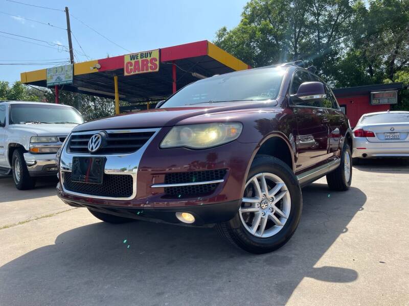 2008 Volkswagen Touareg 2 for sale at Cash Car Outlet in Mckinney TX