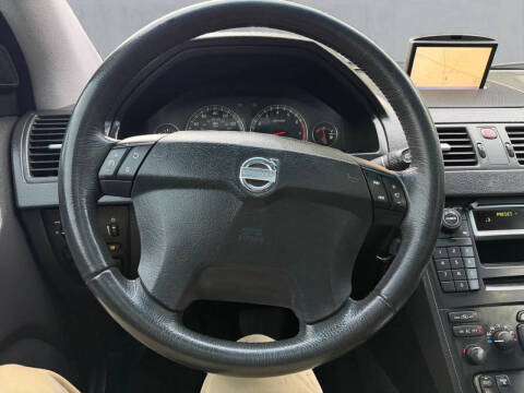 2004 Volvo XC90 2.5T