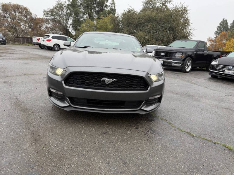 2015 Ford Mustang V6
