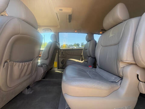 2006 Toyota Sienna
