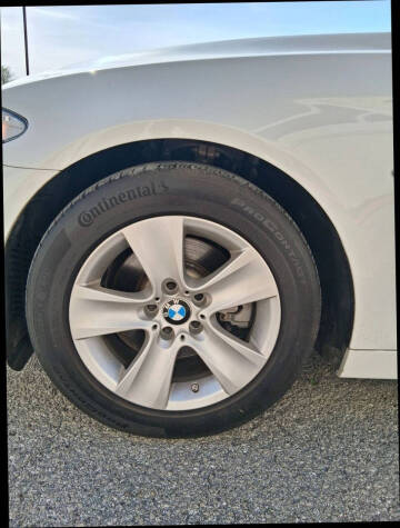 2012 BMW 5 Series 528i