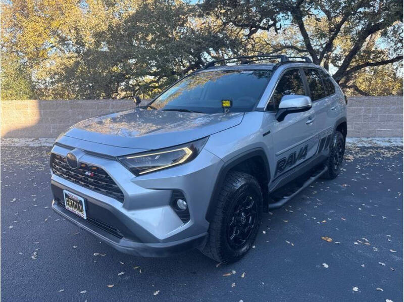 2019 Toyota RAV4 Hybrid XLE
