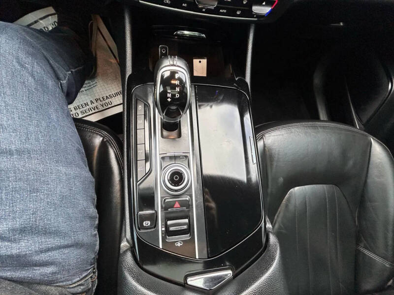 2017 Maserati Levante