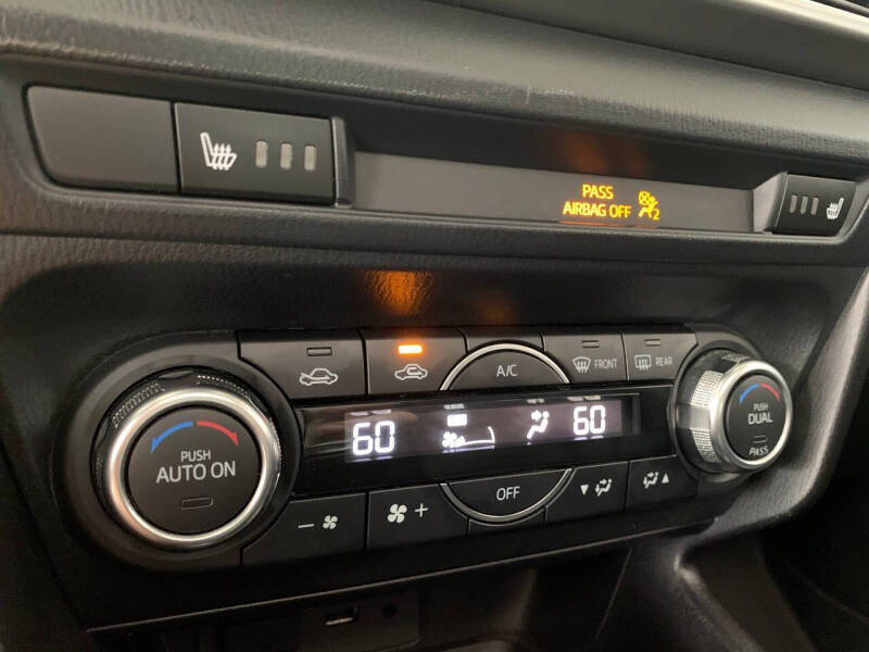 2017 Mazda MAZDA3 Touring 2.5