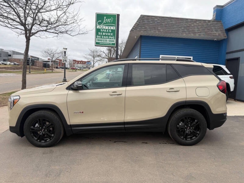 2023 GMC Terrain AT4