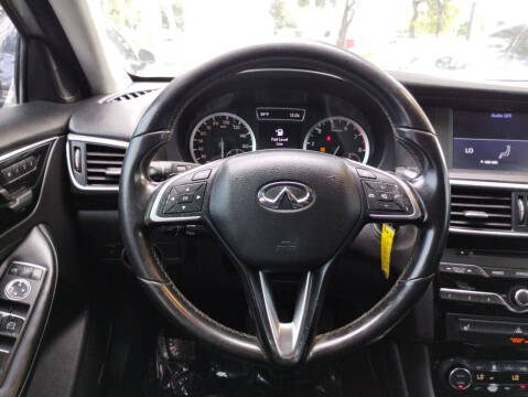 2018 Infiniti QX30