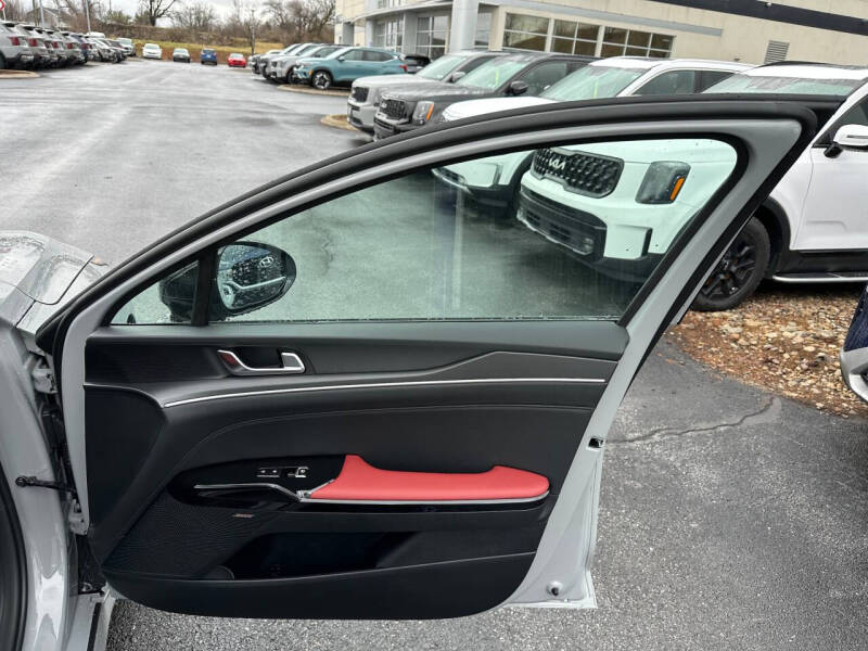 2026 Kia K5