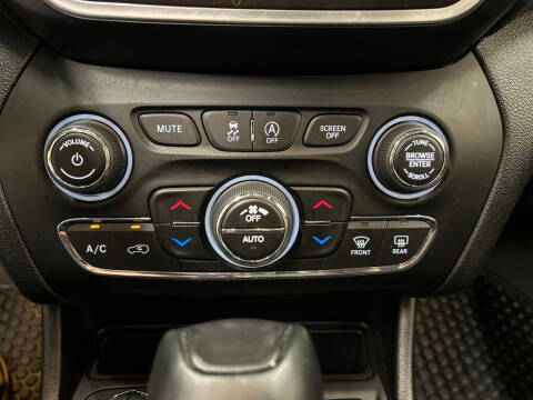 2021 Jeep Cherokee Trailhawk