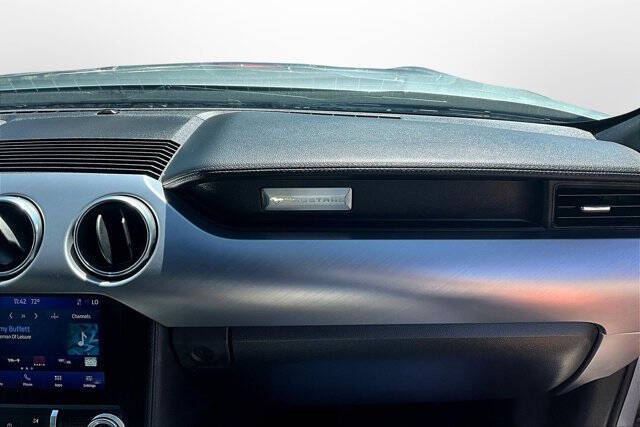 2022 Ford Mustang EcoBoost Premium