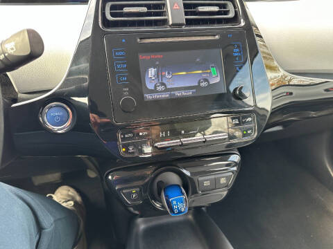 2016 Toyota Prius Two