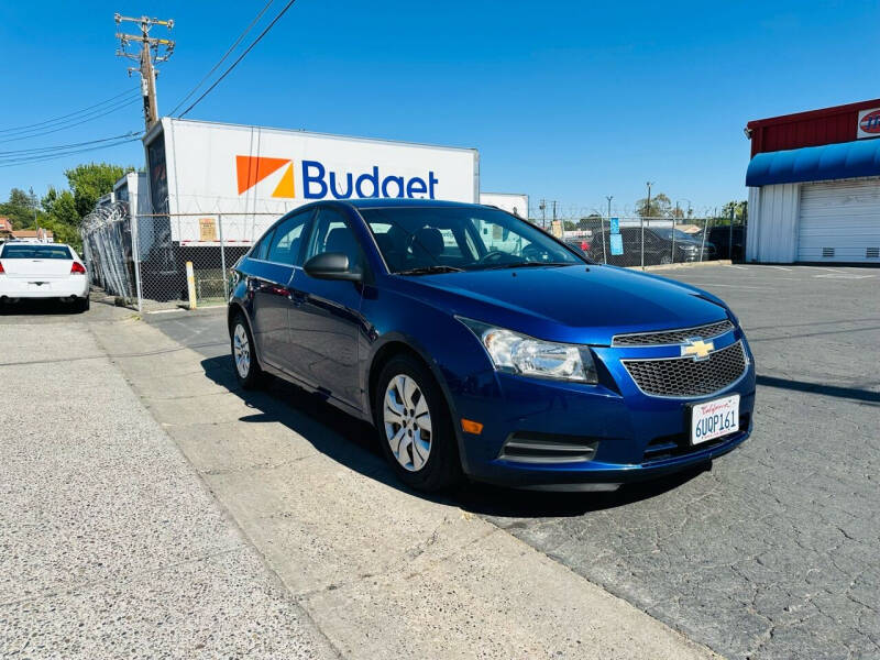 2012 Chevrolet Cruze LS photo 5