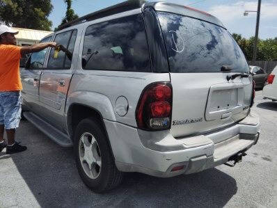 2004 Chevrolet TrailBlazer EXT LS