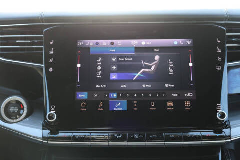 2022 Jeep Wagoneer Series III Carbide