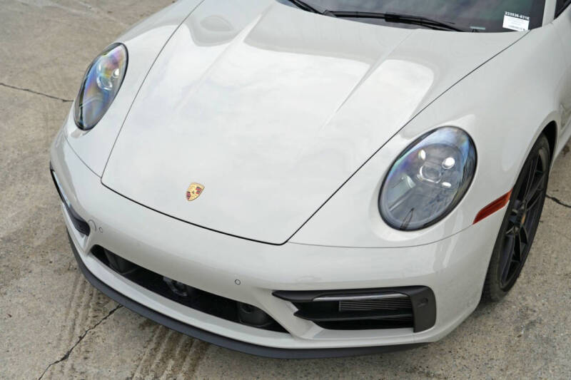 2024 Porsche 911 Targa 4 GTS