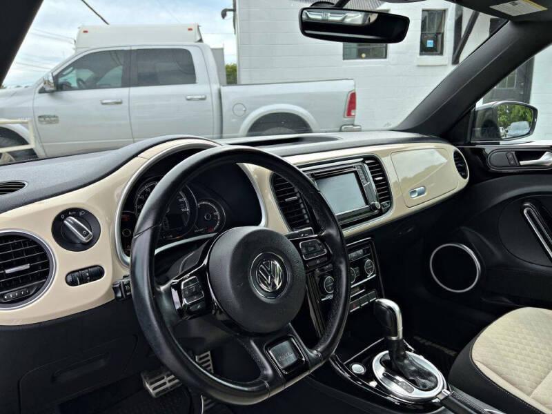 2019 Volkswagen Beetle Convertible