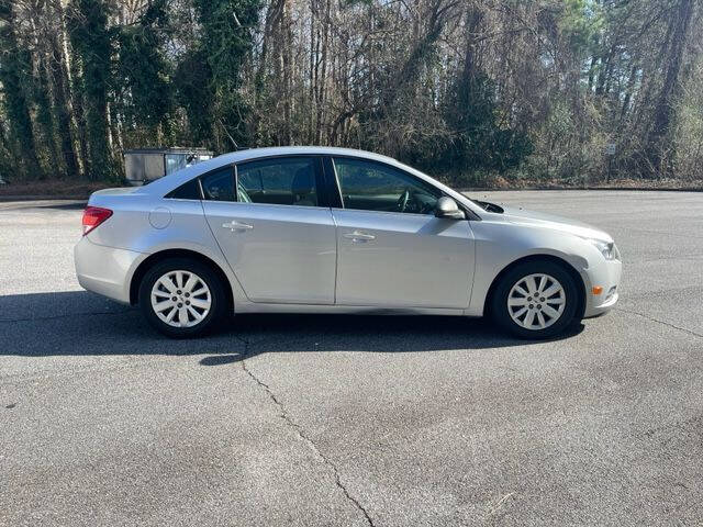 2011 Chevrolet Cruze LS