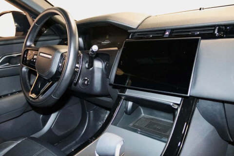 2025 Land Rover Range Rover Velar P250 Dynamic SE