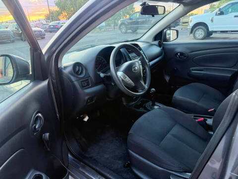 2018 Nissan Versa