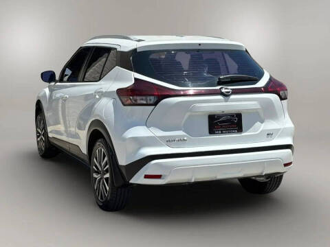 2022 Nissan Kicks SV