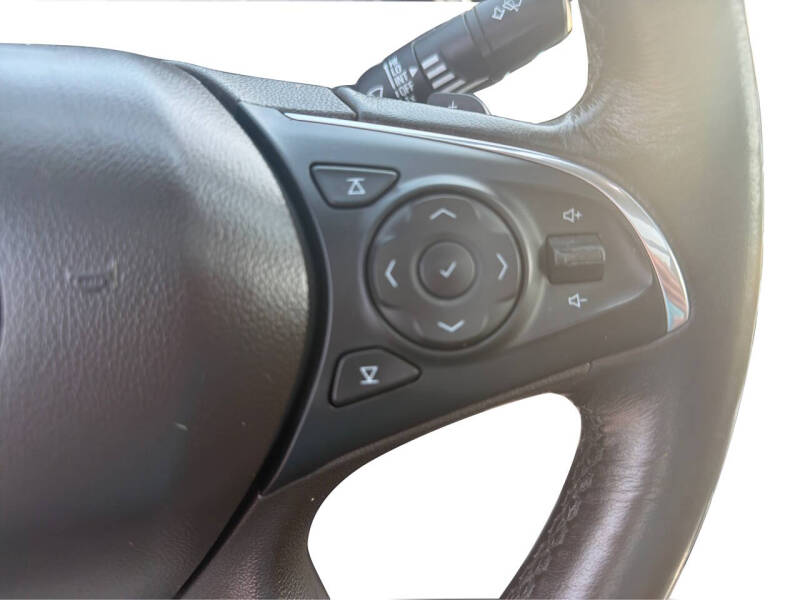 2017 Buick LaCrosse Essence