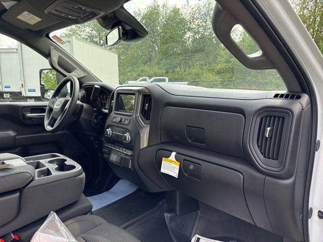 2025 GMC Sierra 3500HD