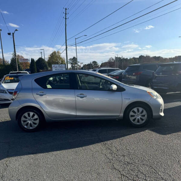 2014 Toyota Prius c
