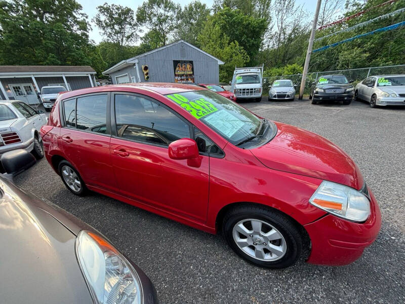 2010 Nissan Versa 1.8 SL