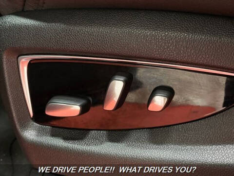 2016 Cadillac Escalade Luxury Collection