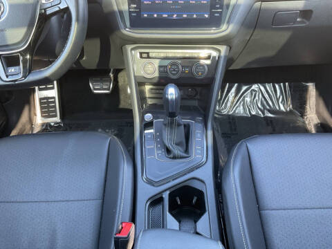 2021 Volkswagen Tiguan SE R-Line Black