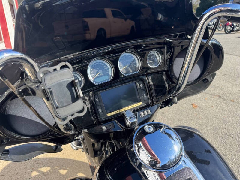 2015 Harley-Davidson FLHTK -