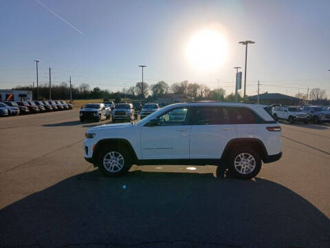 2024 Jeep Grand Cherokee Laredo