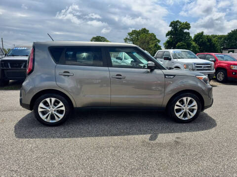 2014 Kia Soul +