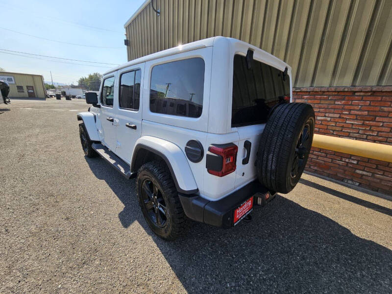 2020 Jeep Wrangler Unlimited Sahara Altitude