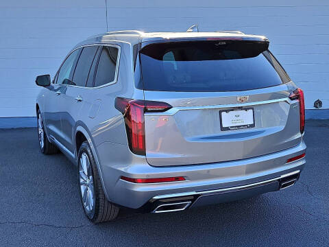 2025 Cadillac XT6 Premium Luxury